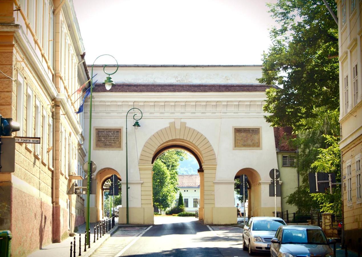 Charming Apartment - Heart Of Brasov Poarta Schei 外观 照片